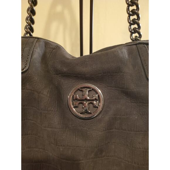 Tory Burch MCGRAW SUEDE CHAIN-SHOULDER SLOUCHY TOTE- Gray Large Zip Top - Picture 2 of 11